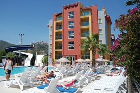 Club Alpina Apartments Hotel