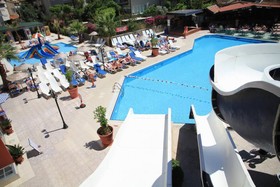 Club Alpina Apartments Hotel