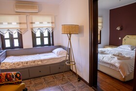 Moncheri Butik Otel & Restoran