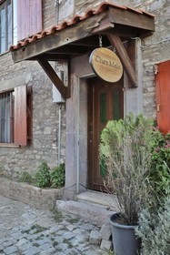 Chez Melo Tas Konak Otel