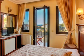 Cunda Alya Hotel by Kispet HM