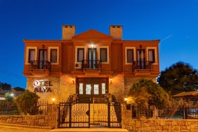 Cunda Alya Hotel by Kispet HM