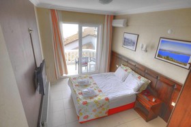 Cunda Hotel Ezer