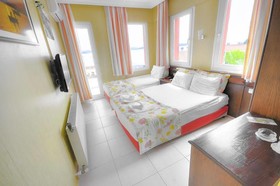 Cunda Hotel Ezer