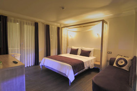 Cunda Rota Hotel