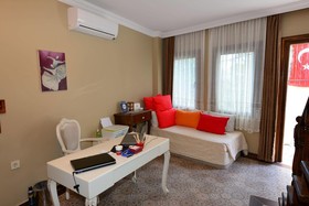 Hayriye Hanim Ege Otel