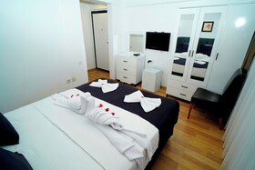 Olive Branch Hotel
