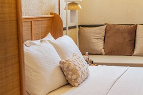 Qara Otel