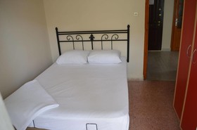 Yade Apart Pension