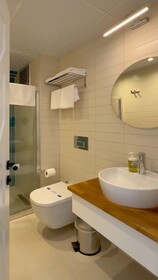 Adaloca Otel