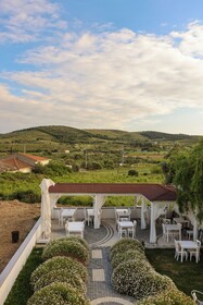 Adaloca Otel
