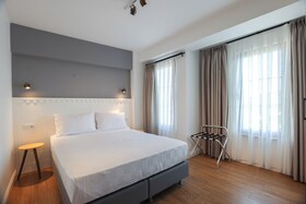 Adaloca Otel