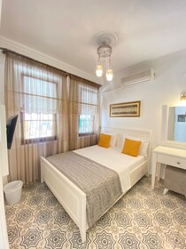 Bozcaada Butik Pansiyon