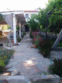 Bozcaada Iris Otel