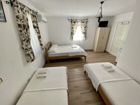 Heros Hotels Bozcaada
