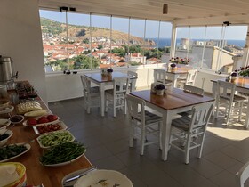 Heros Hotels Bozcaada