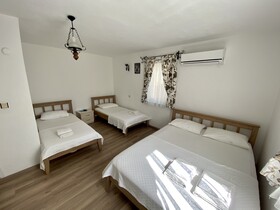 Heros Hotels Bozcaada