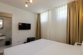 Karauzum Hotel