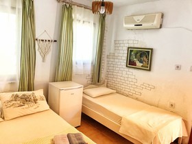 Tenedos Tatil Odalari