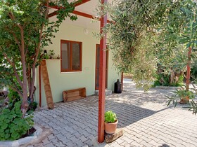 Assos Gunoven Butik Apart Otel