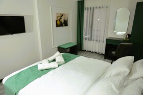 Aybek Ratio Hotel