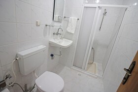Bozcaada Akdeniz Pansiyon