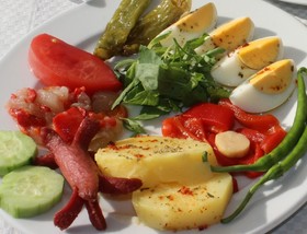 Onal Tas Konak