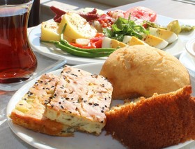 Onal Tas Konak