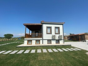 Tinos Otel & Bag Evi