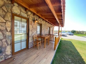 Tinos Otel & Bag Evi