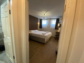 Tinos Otel & Bag Evi