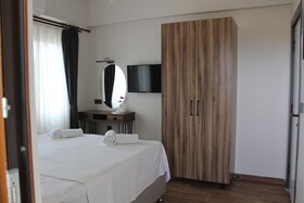 Tinos Otel & Bag Evi