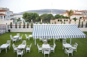 Alacati Marina Palace