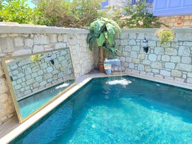 Alacati Otel Lalasa
