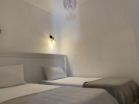 Alacati Otel Lalasa