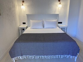 Alacati Otel Lalasa