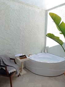 Alacati Otel Lalasa