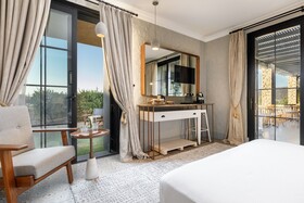 Alacatl Port Ladera Hotel