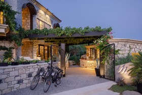 Alacatl Port Ladera Hotel