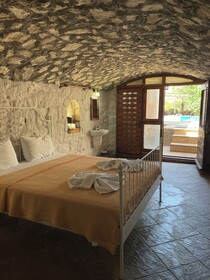Ata Boutique Hotel