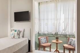 Cumbalica Hotel