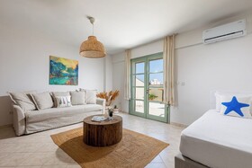 Cumbalica Hotel