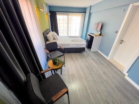 Dali Boutique Hotel