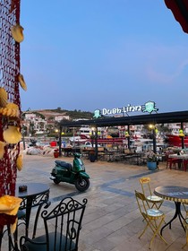 Dubh Linn Hotel