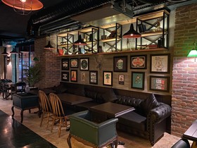 Dubh Linn Hotel