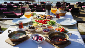 Erythros Boutique Hotel