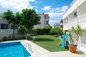 Hotel Doga Garden