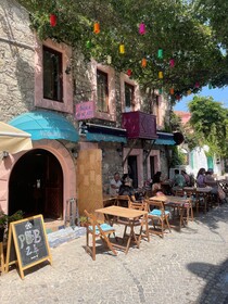Nadide Duru Alacati