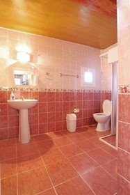 Otel Nese