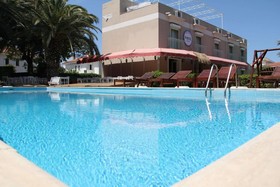 R+ Hostel